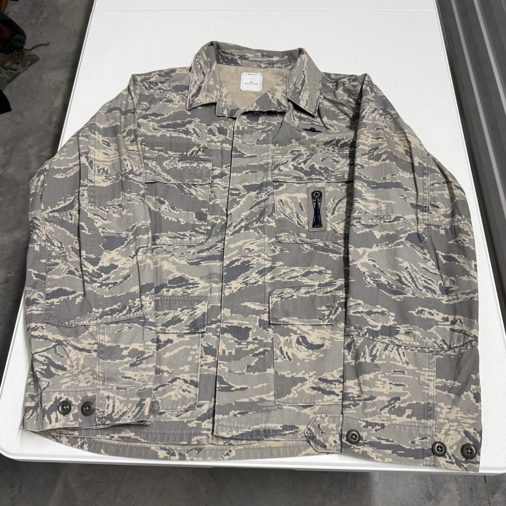 US Air Force ABU Tiger Stripe Digital Camo Coat Mens 44R Gray Excellent Tactical